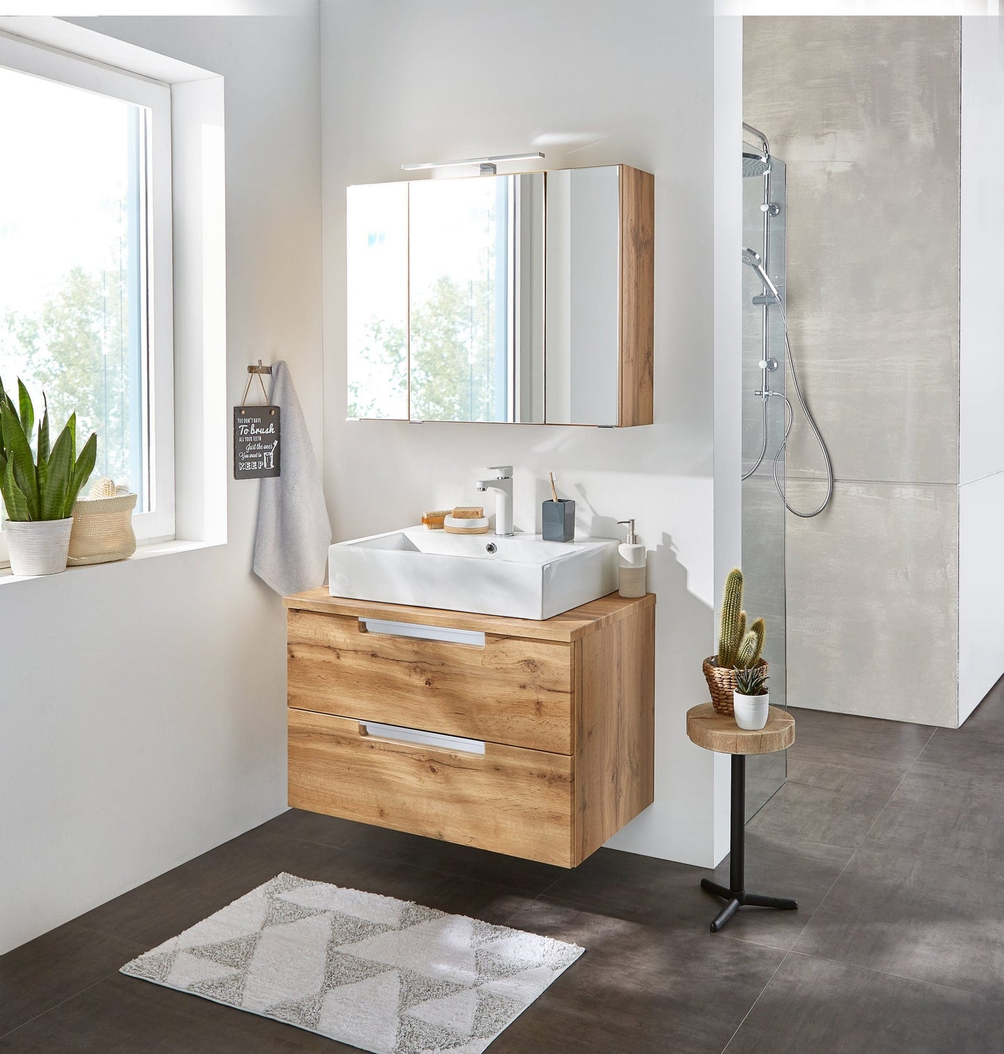 “Malibu” Washbasin oak 80x47 cm from Welltime