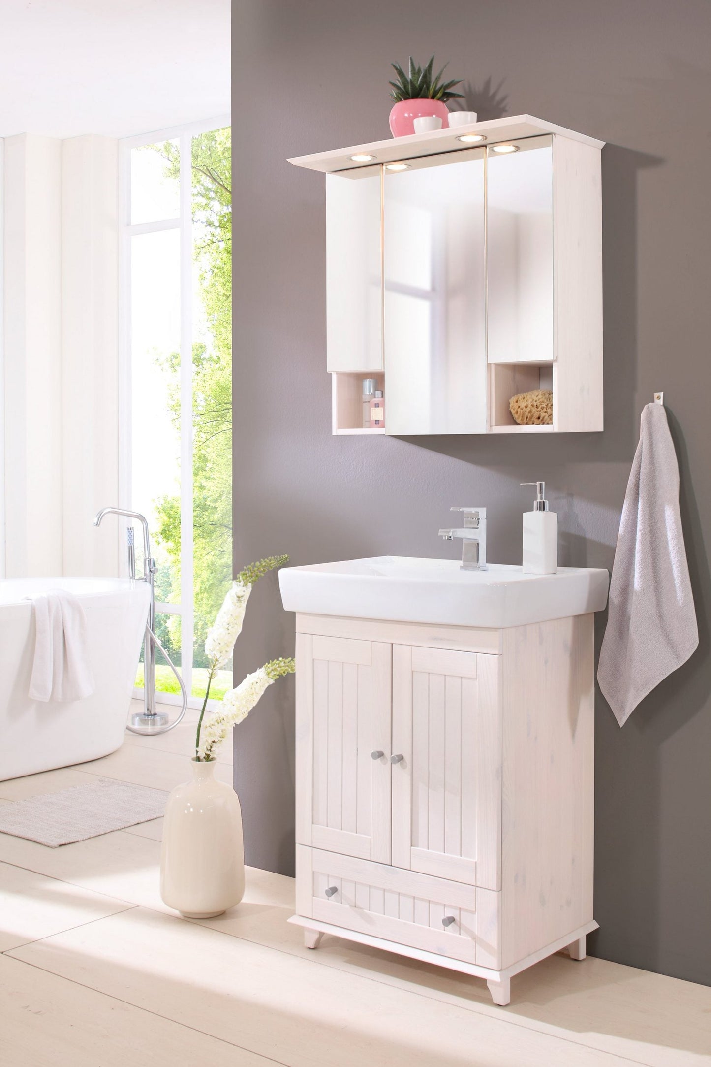 "Venezia" washbasin white from Welltime , made of solid pine, 2 doors, 1 drawer
