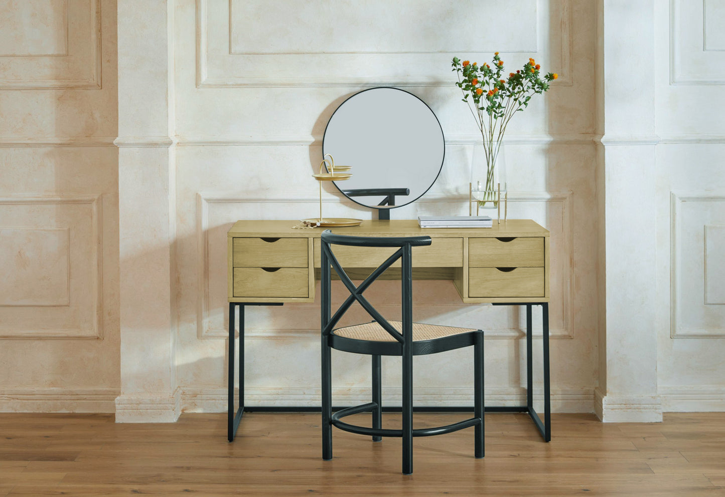 "Douxmi" Dressing Table