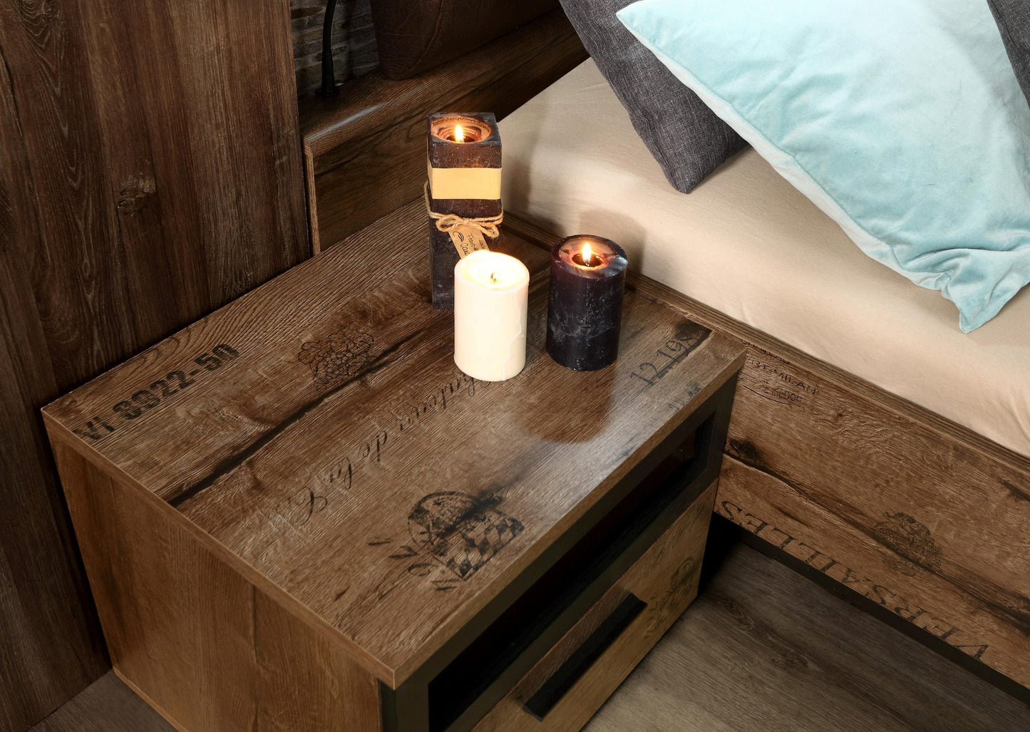 “Jacky” Bedside Table from FORTE