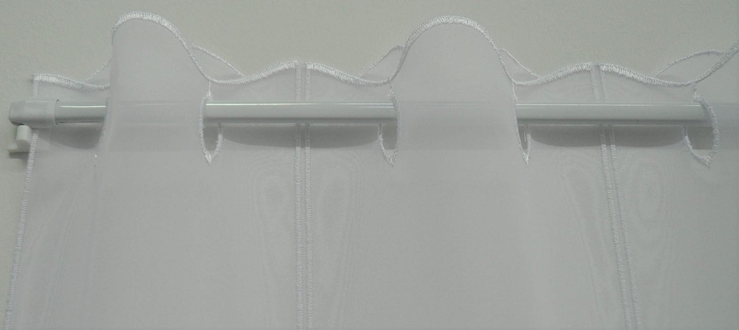 Panel Curtain Wave from Stickereien Plauen